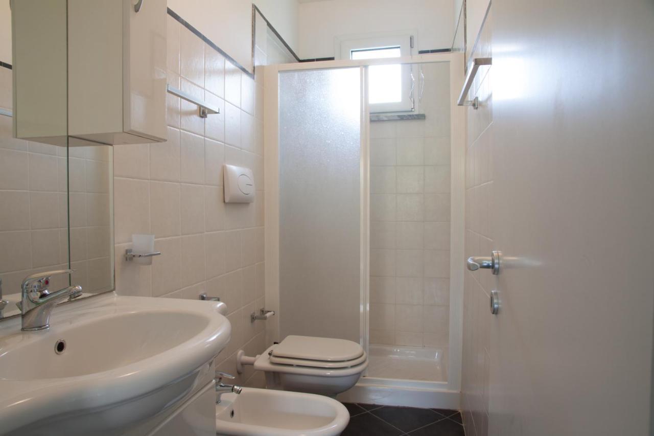 Baia Degli Ulivi Apartments تْشيفالو الغرفة الصورة